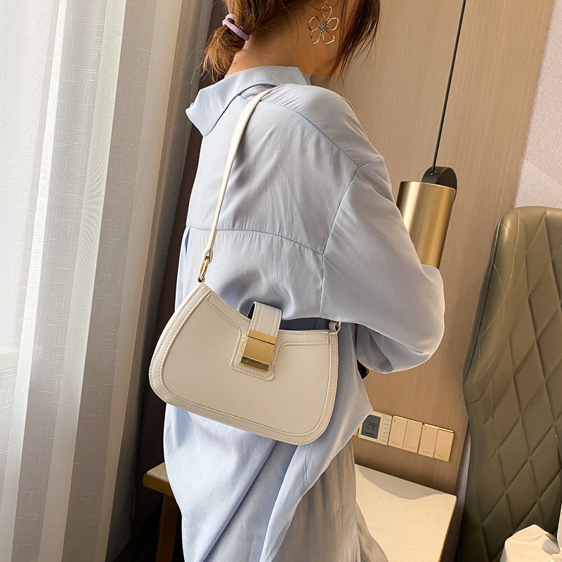 GlamSling – Style Under Your Arm, Confidence in Every Step